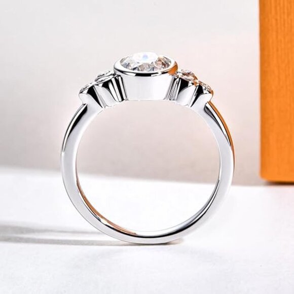 1.65cttw Oval Cut Moissanites 3 stone D Color VVS1 Clarity Engagement Ring - Picture 6 of 6
